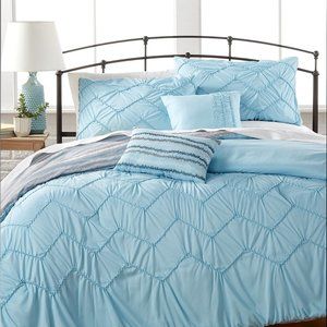 Jessica Sanders 5 Piece  Reversible Comforter set